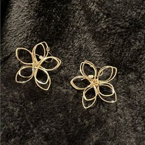 Gold 3D Flower Earrings
